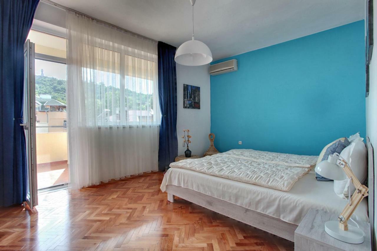 Terrace Home - Three Bedrooms City Center Plovdiv Extérieur photo