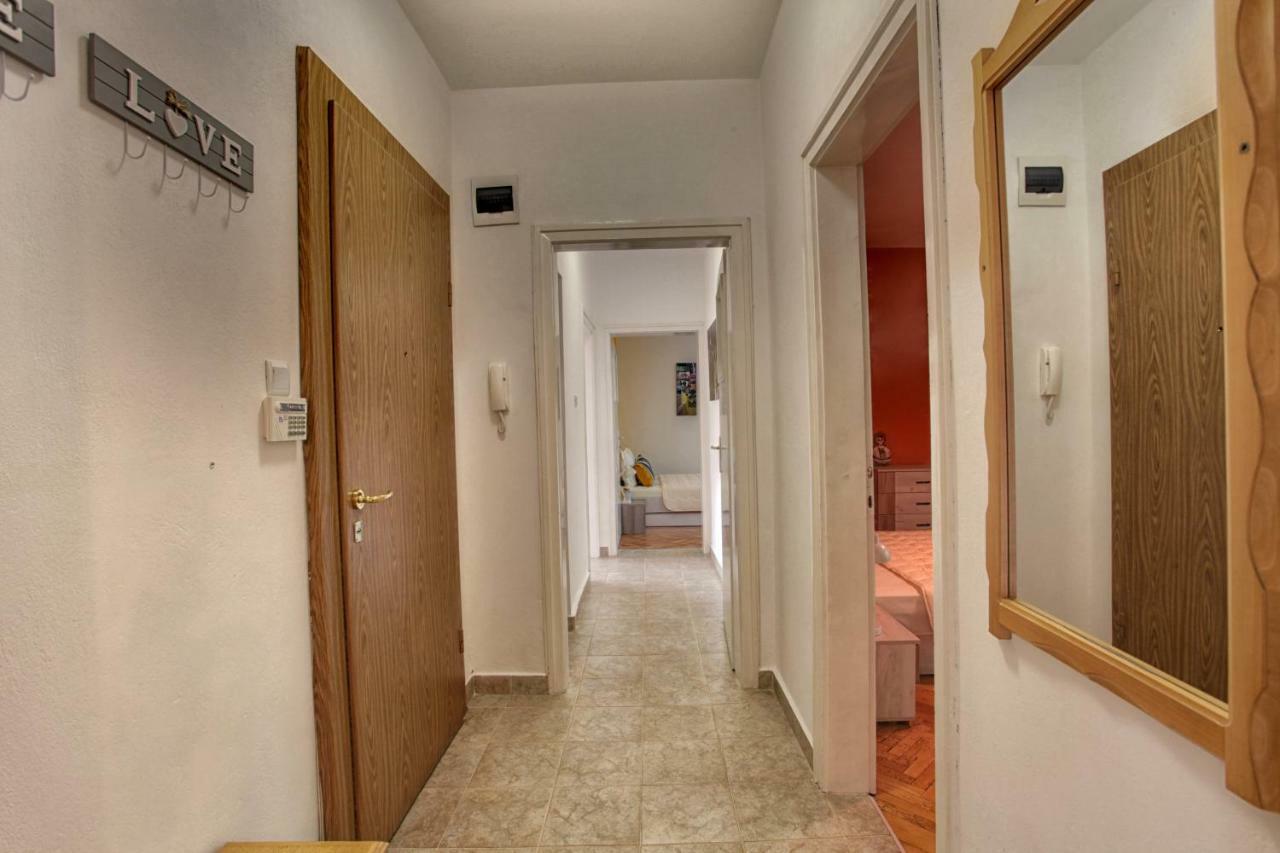 Terrace Home - Three Bedrooms City Center Plovdiv Extérieur photo