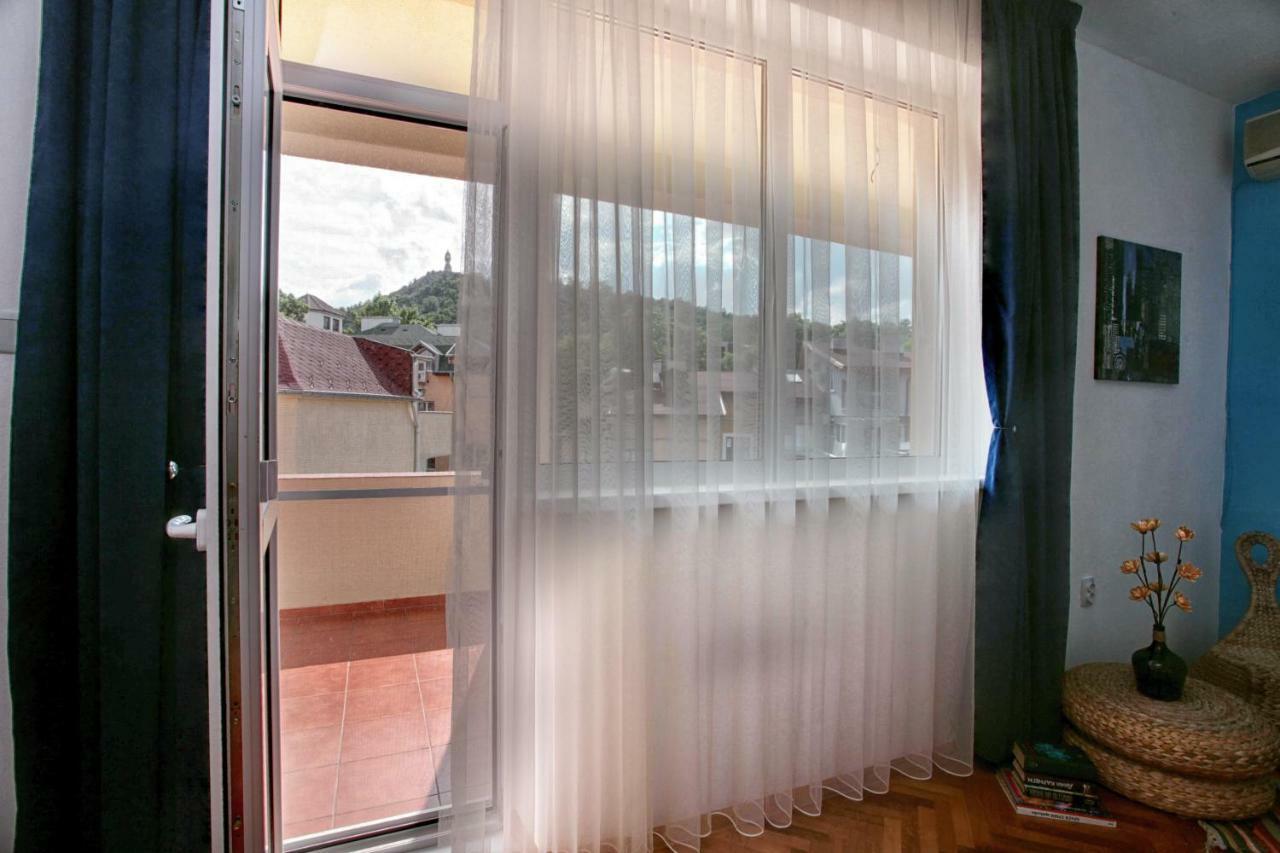 Terrace Home - Three Bedrooms City Center Plovdiv Extérieur photo